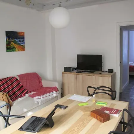 Quartier Latin 30sqm 1 Bedroom Flat Apartment